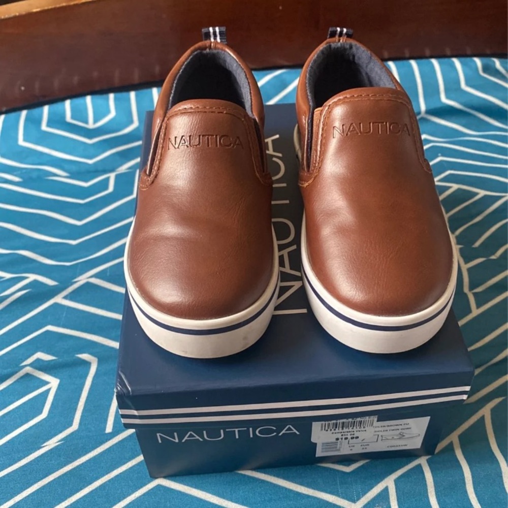 Kid shoes